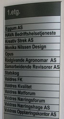 ValdresN�ringshageSkiltr�dAgr3redMinimum.jpg (29743 bytes)